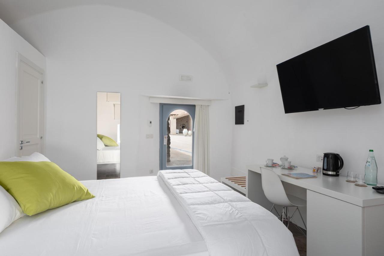 Borgo D'Orlando - Small Country Hotel Mirto  Экстерьер фото