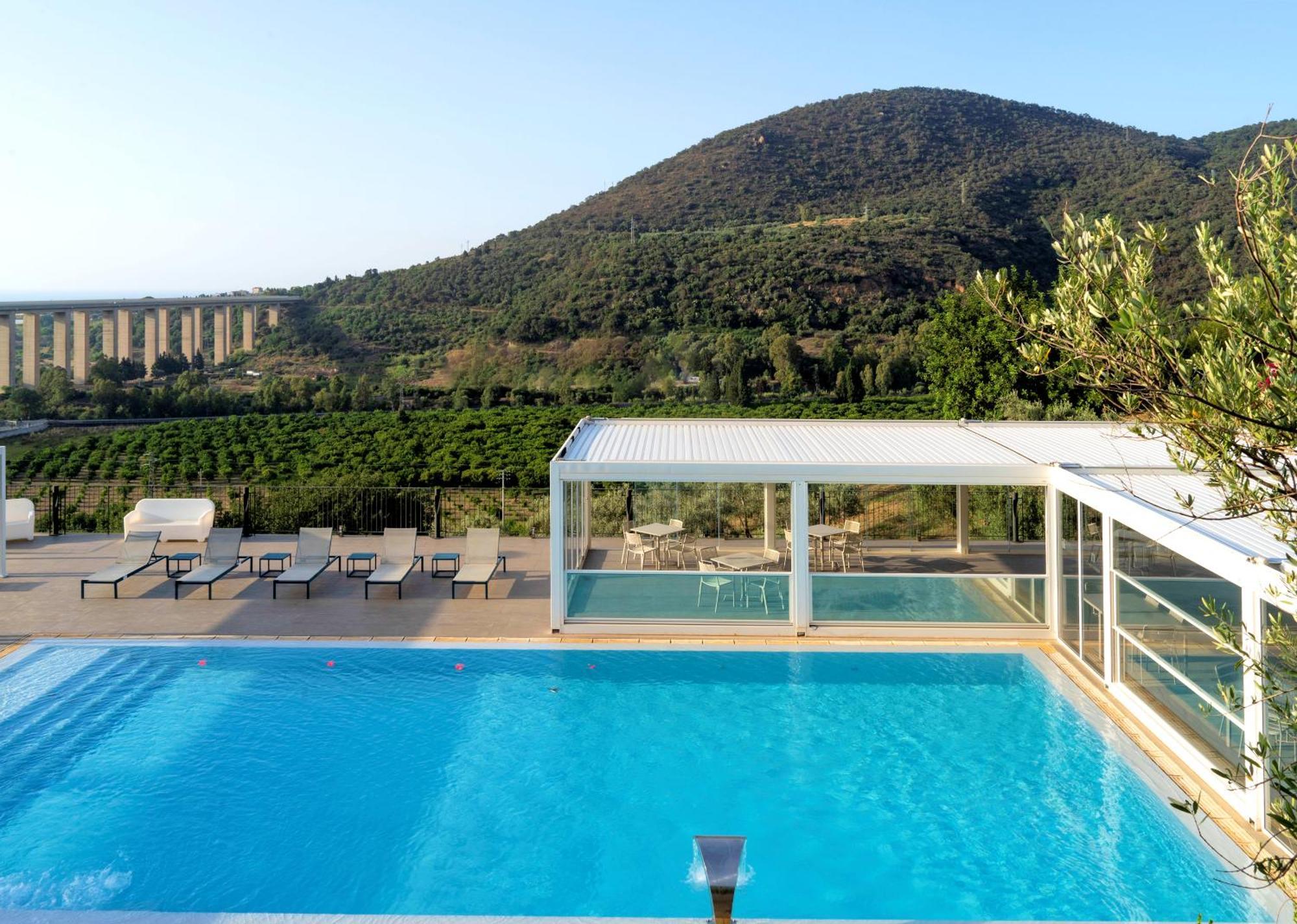 Borgo D'Orlando - Small Country Hotel Mirto  Экстерьер фото