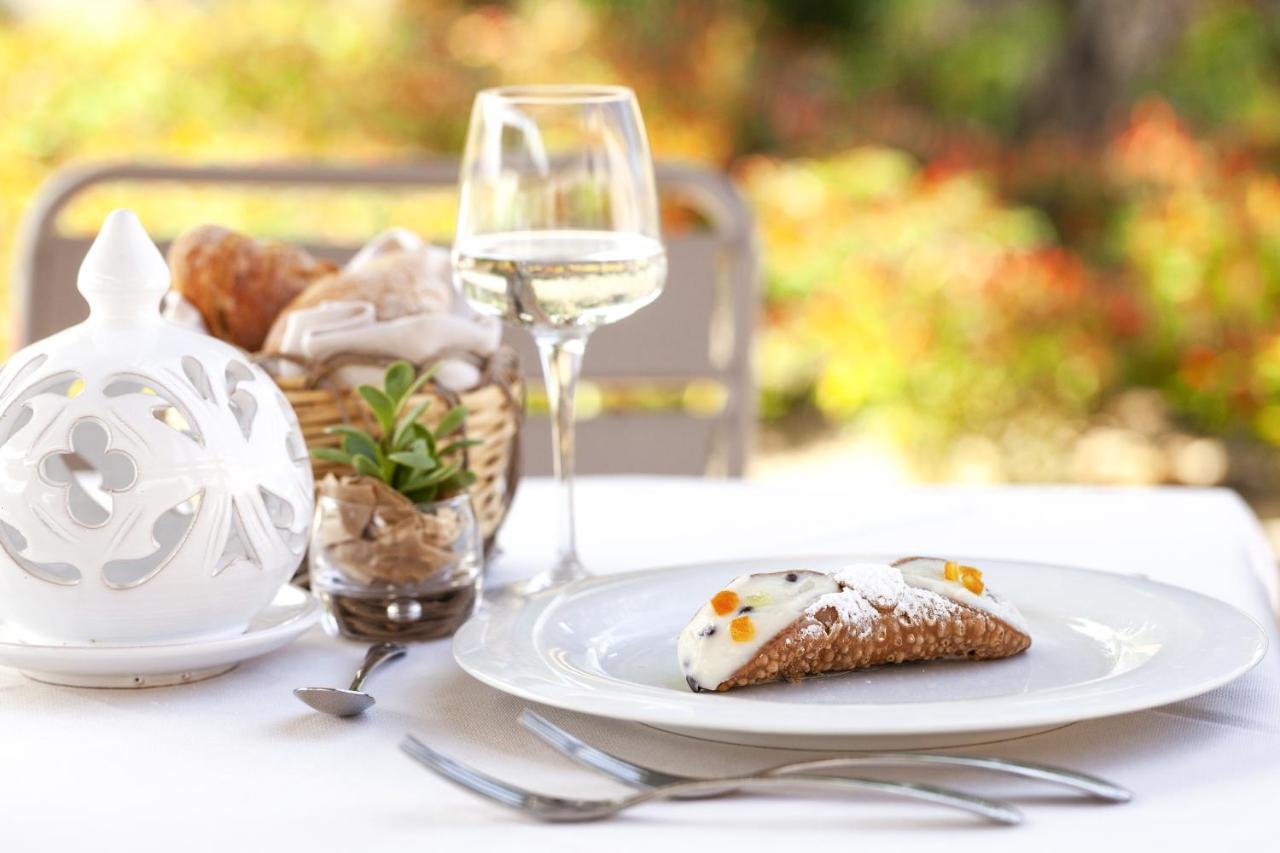 Borgo D'Orlando - Small Country Hotel Mirto  Экстерьер фото