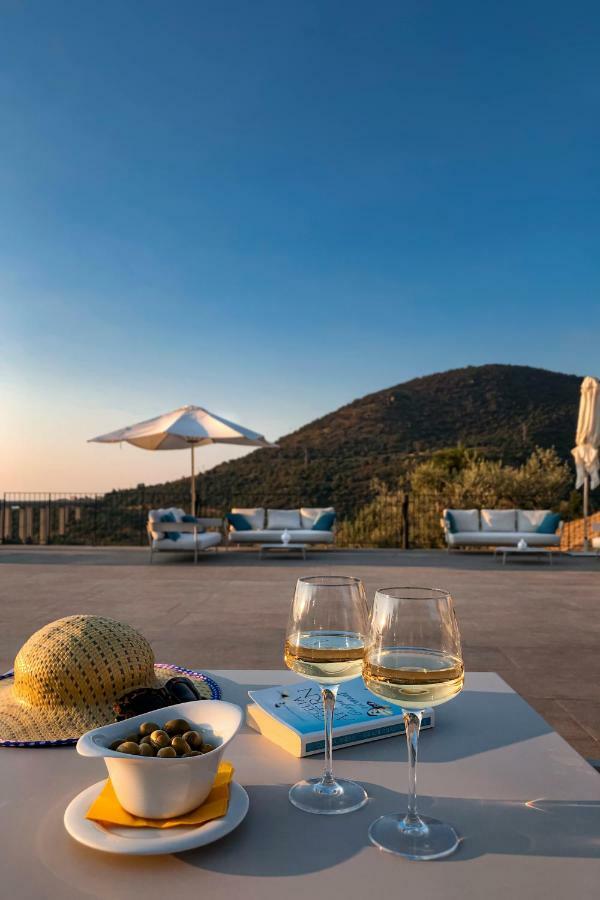 Borgo D'Orlando - Small Country Hotel Mirto  Экстерьер фото